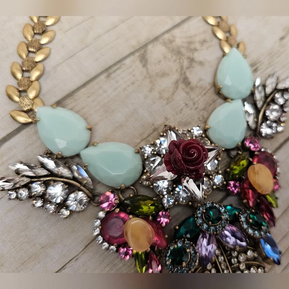 [J. CREW] Rare Vintage Multi Color Crystal Bib Statement Necklace □■ Rose Accent - Picture 10 of 16